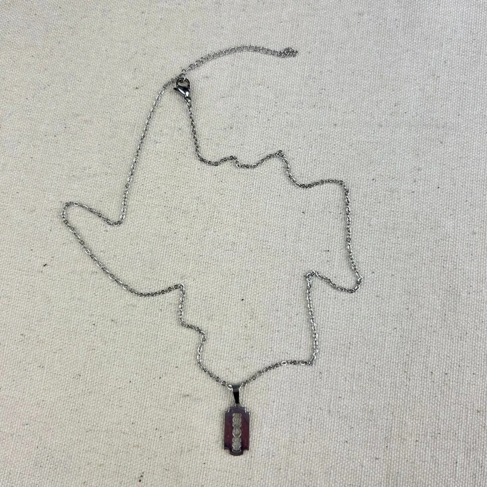 Silver razor blade necklace y2k opium cyber punk